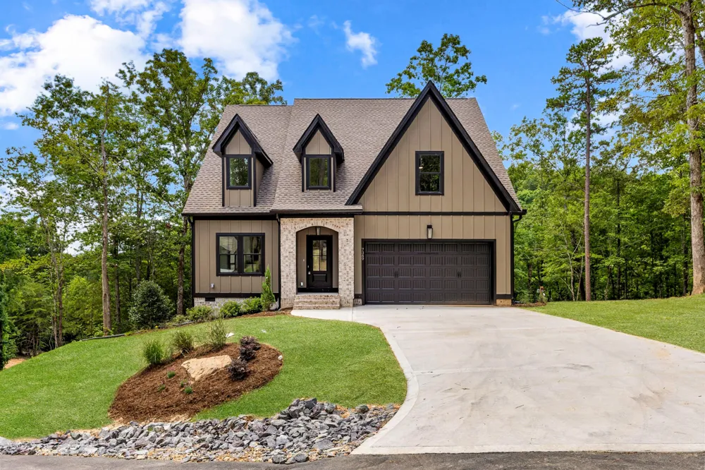 7369 Banther Road Harrison, TN 37341
