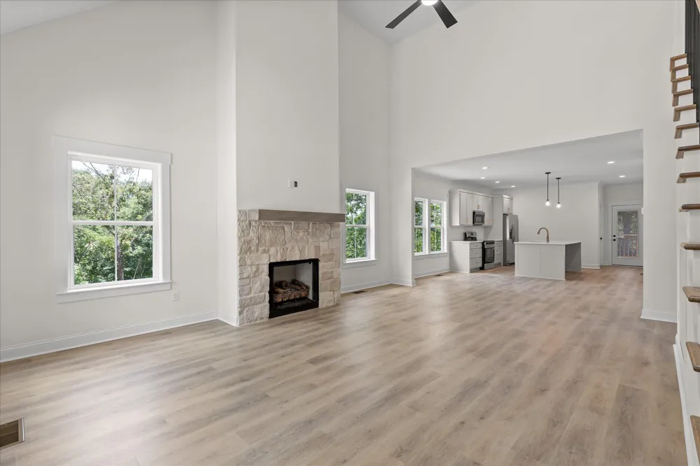 7369 Banther Road Harrison, TN 37341