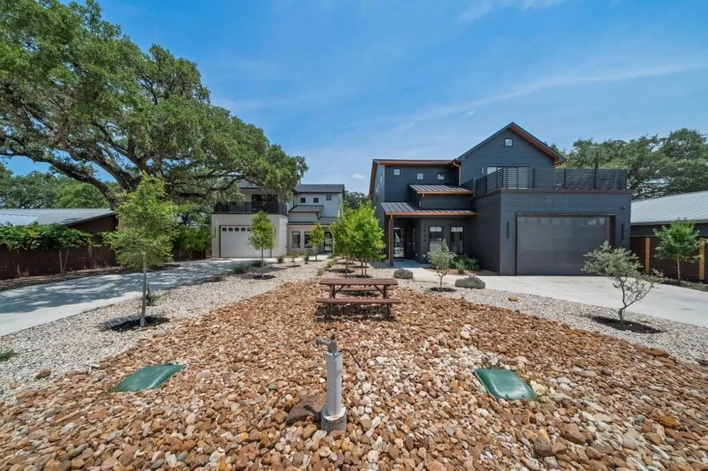 2854 Lakeshore Drive Canyon Lake, TX 78133