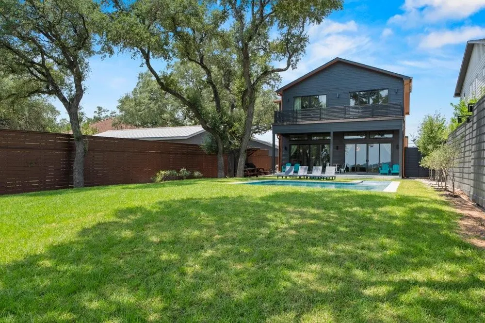 2854 Lakeshore Drive Canyon Lake, TX 78133