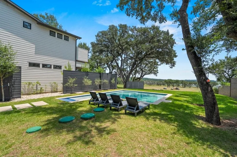 2854 Lakeshore Drive Canyon Lake, TX 78133