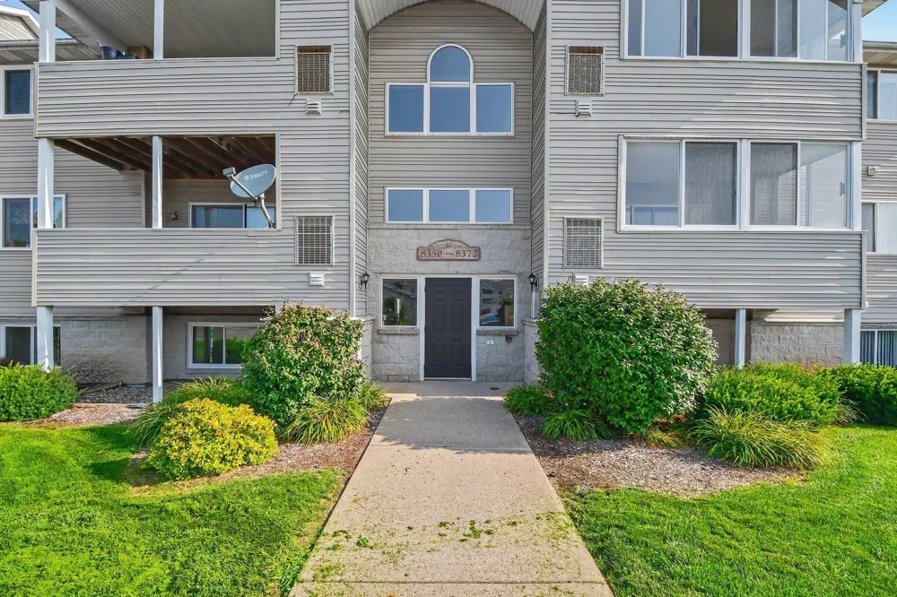 8358 Jasonville Court SE #43 Caledonia, MI 49316
