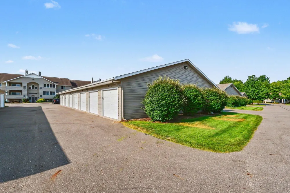 8358 Jasonville Court SE #43 Caledonia, MI 49316