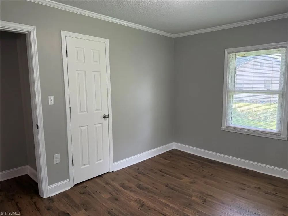 1805 Maryland Avenue Eden, NC 27288