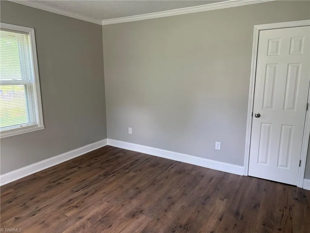1805 Maryland Avenue Eden, NC 27288