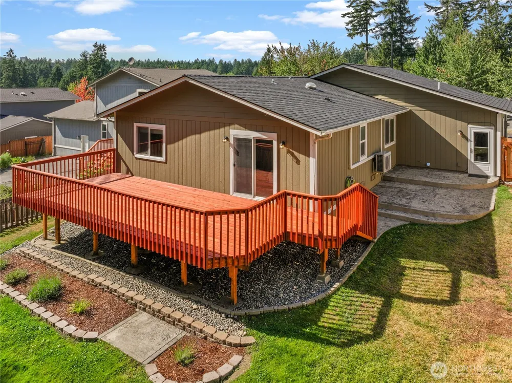 193 NE Max William Loop Poulsbo, WA 98370