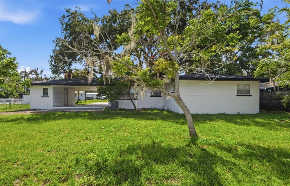 5511 CRAIG DRIVE Lakeland, FL 33809