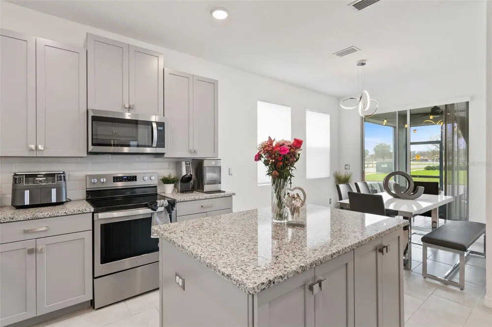 2800 CELLO LANE Kissimmee, FL 34741