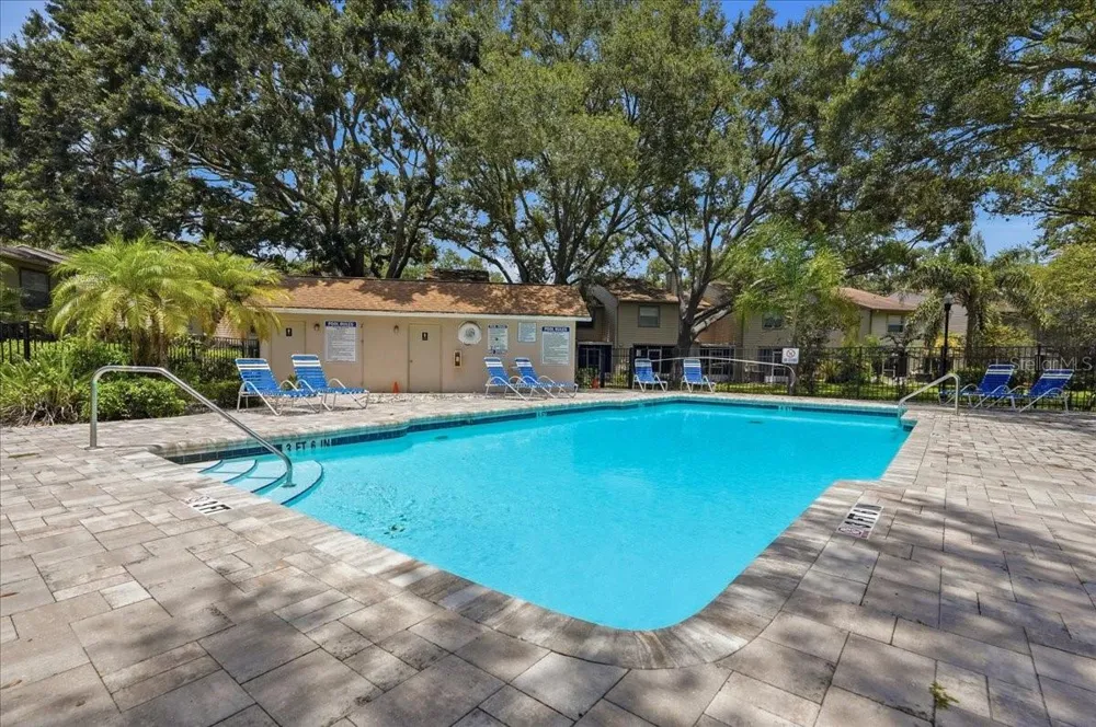 2120 FLETCHERS POINT CIRCLE Tampa, FL 33613