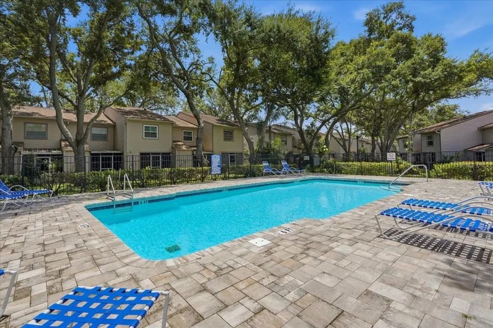 2120 FLETCHERS POINT CIRCLE Tampa, FL 33613