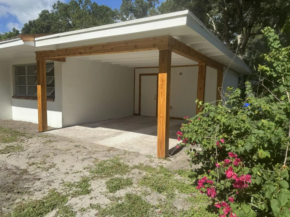 1749 26th Avenue Vero Beach, FL 32960