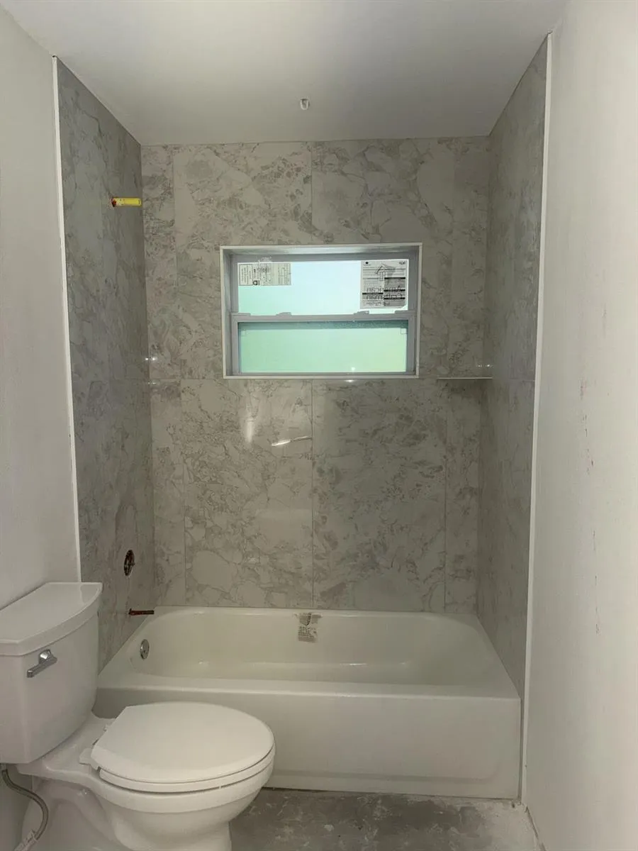 1749 26th Avenue Vero Beach, FL 32960