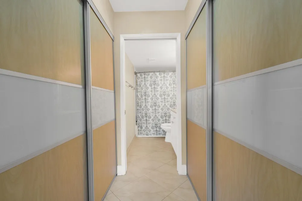 110 Yacht Club Way #105 Hypoluxo, FL 33462