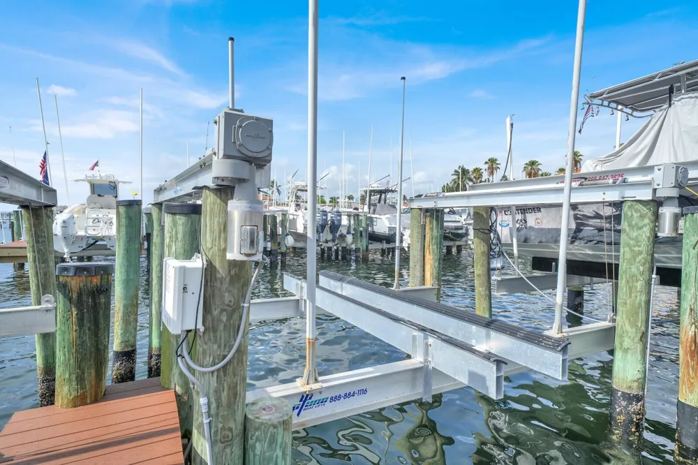 110 Yacht Club Way #105 Hypoluxo, FL 33462
