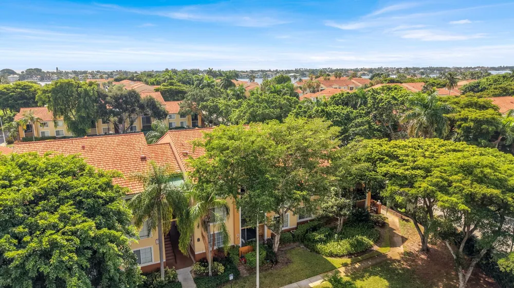 110 Yacht Club Way #105 Hypoluxo, FL 33462
