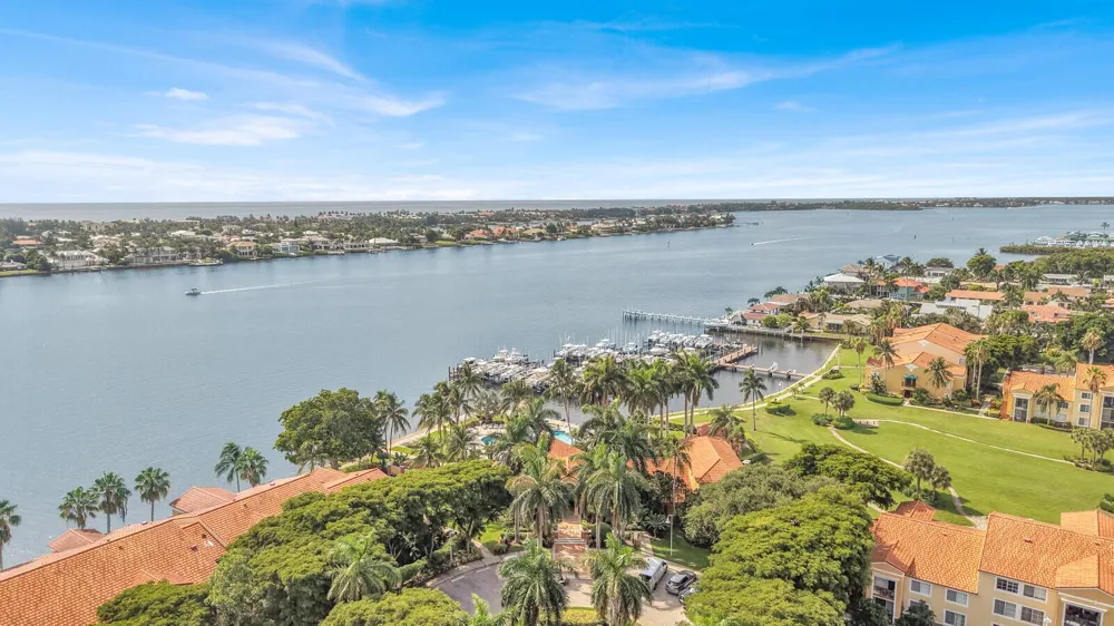 110 Yacht Club Way #105 Hypoluxo, FL 33462