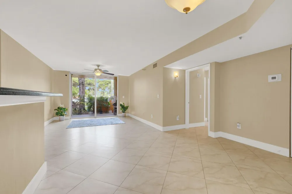 110 Yacht Club Way #105 Hypoluxo, FL 33462