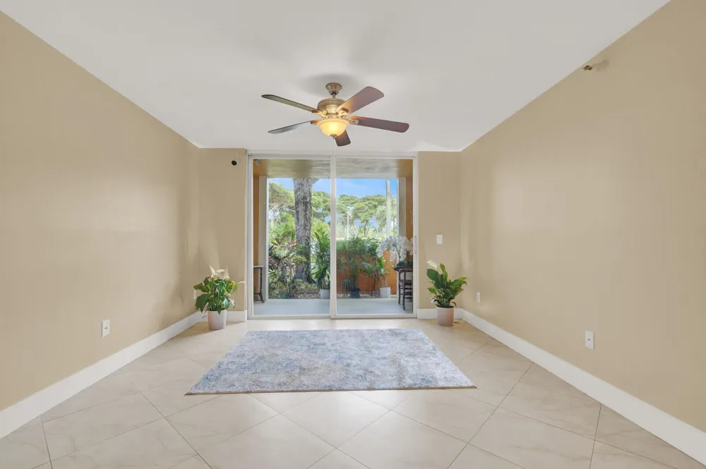 110 Yacht Club Way #105 Hypoluxo, FL 33462