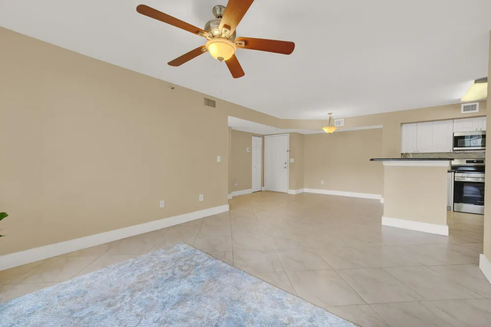 110 Yacht Club Way #105 Hypoluxo, FL 33462