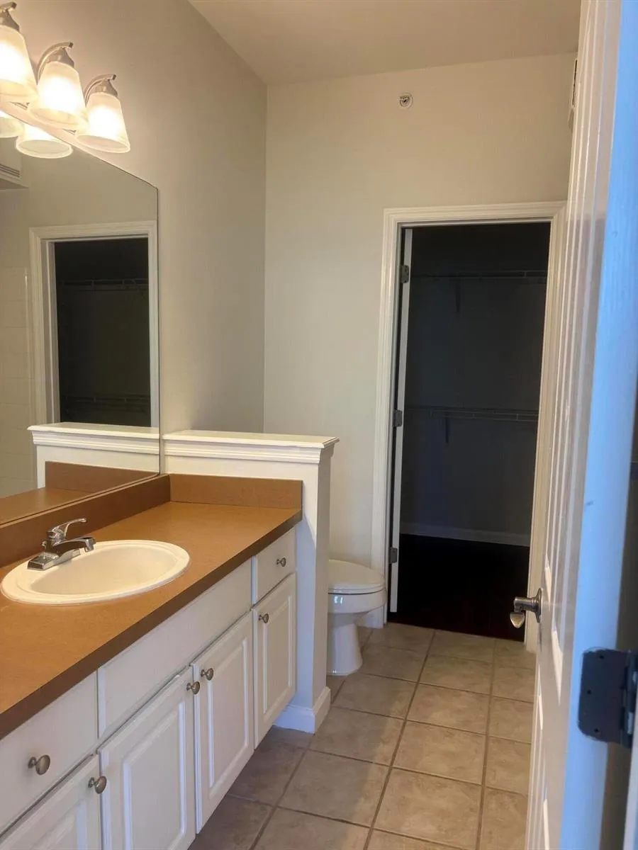 2044 ALTA MEADOWS LANE #1807 Delray Beach, FL 33444