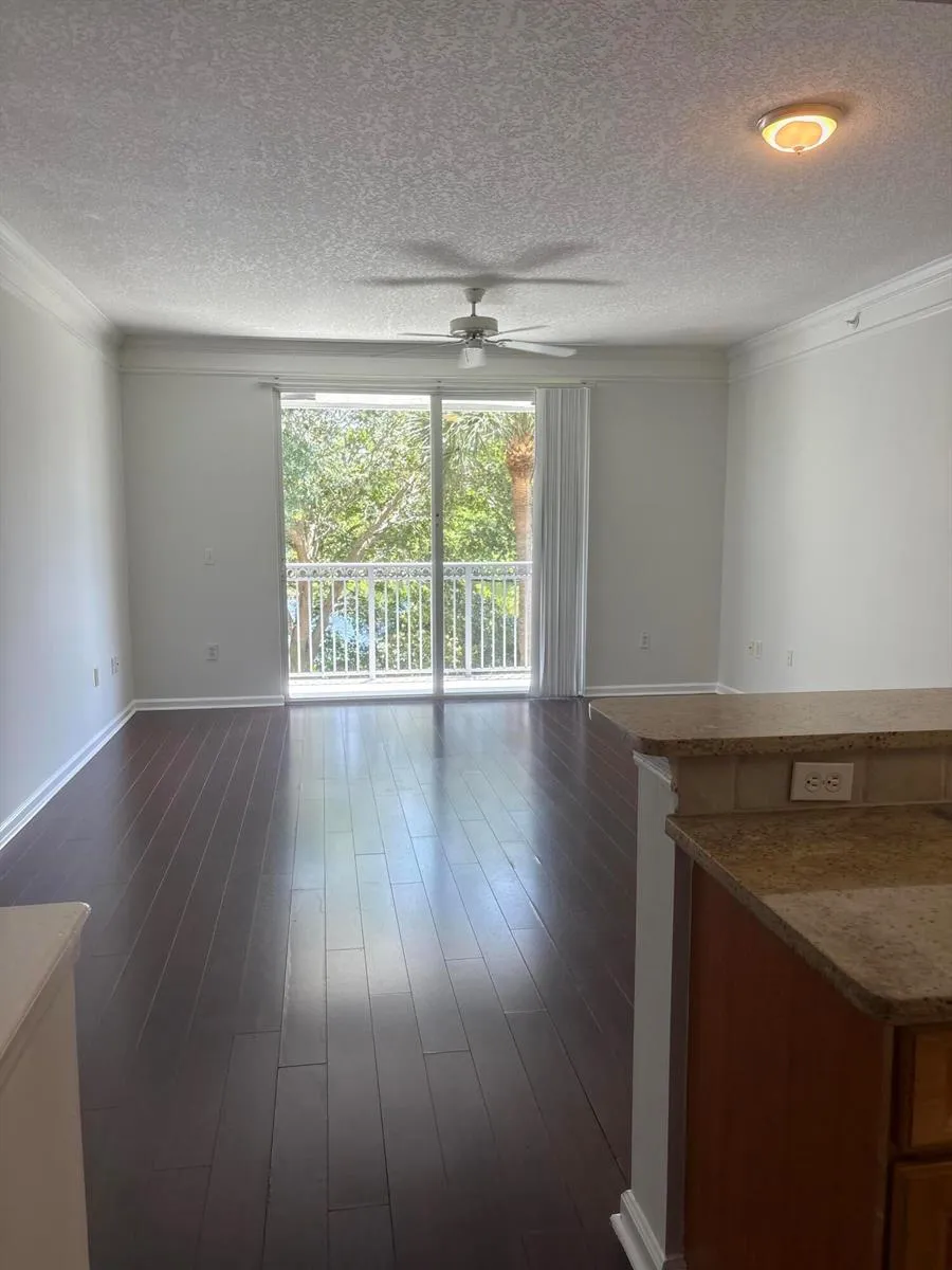 2044 ALTA MEADOWS LANE #1807 Delray Beach, FL 33444