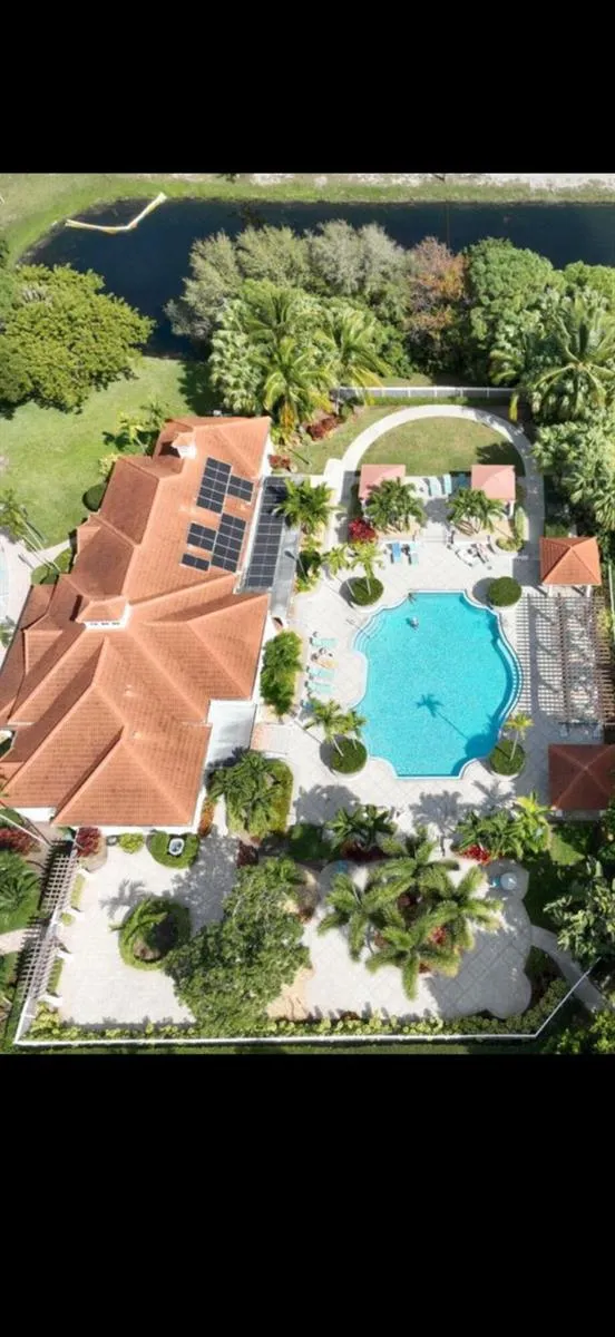 2044 ALTA MEADOWS LANE #1807 Delray Beach, FL 33444