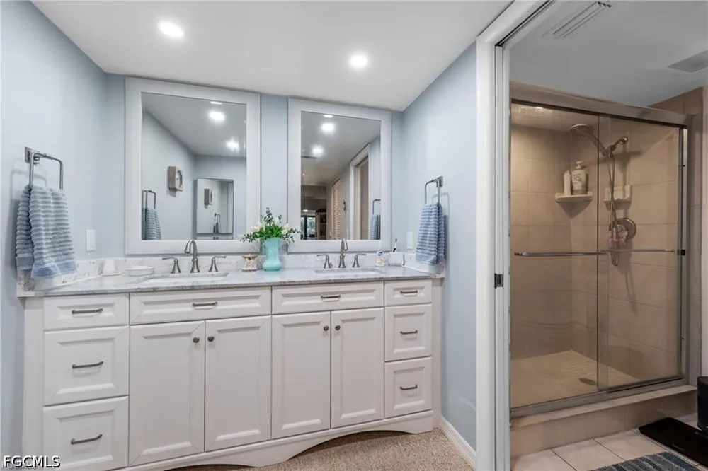 Trailwinds Drive #522 Fort Myers, FL 33907