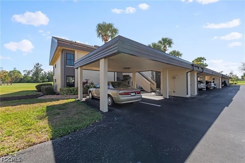 Trailwinds Drive #522 Fort Myers, FL 33907