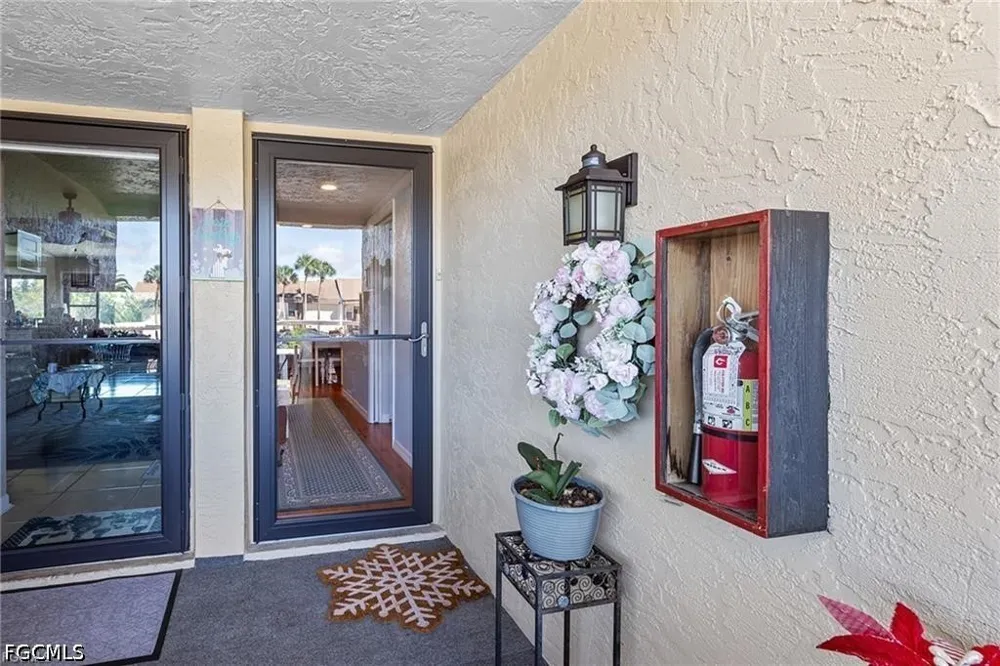 Trailwinds Drive #522 Fort Myers, FL 33907