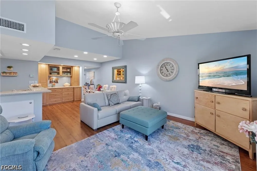 Trailwinds Drive #522 Fort Myers, FL 33907