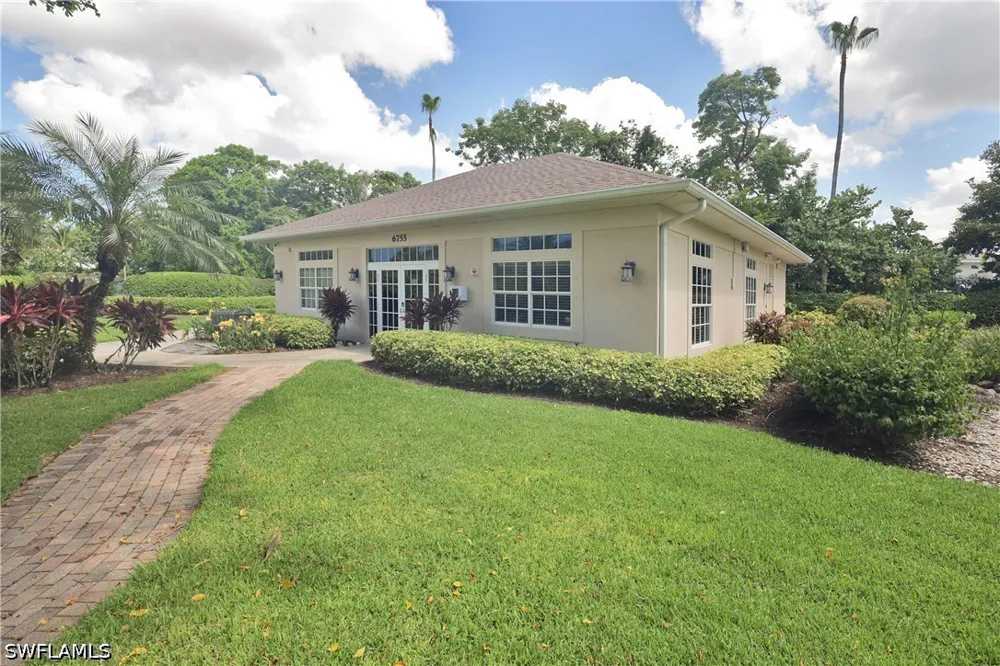 Lone Oak Boulevard Naples, FL 34109