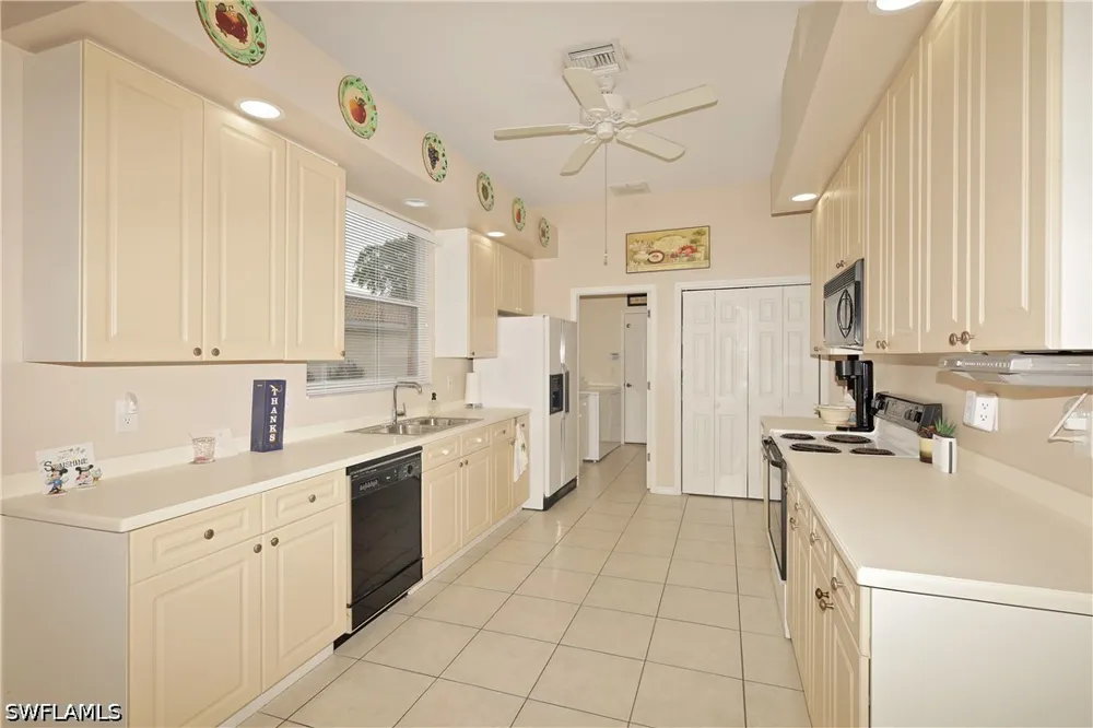 Lone Oak Boulevard Naples, FL 34109