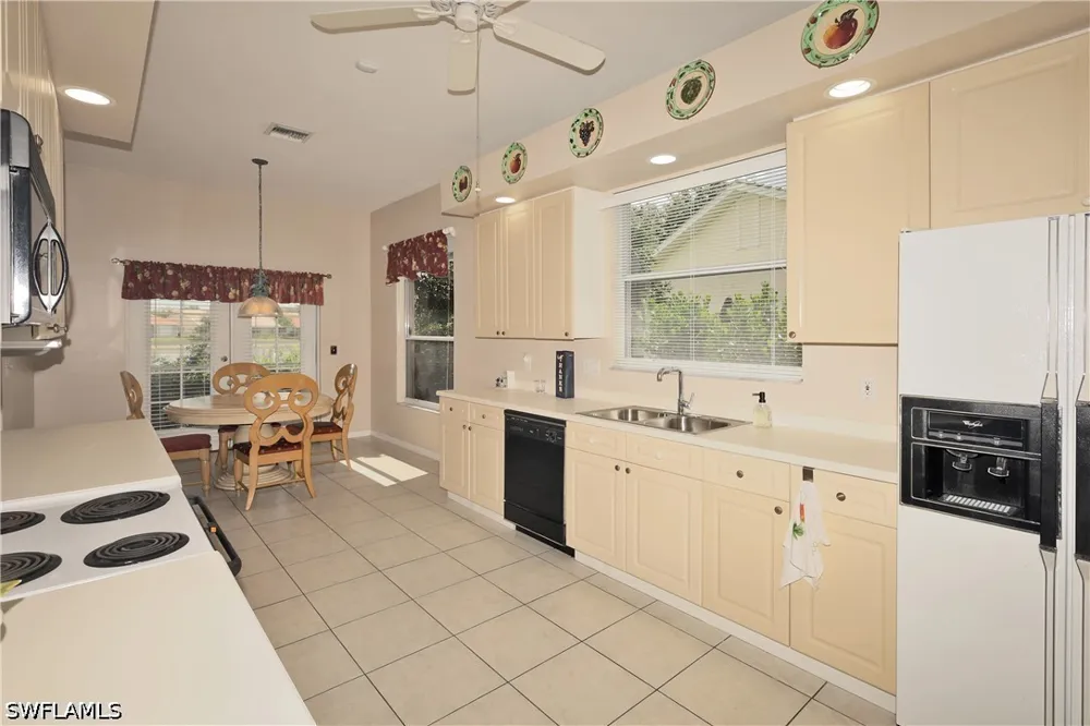 Lone Oak Boulevard Naples, FL 34109
