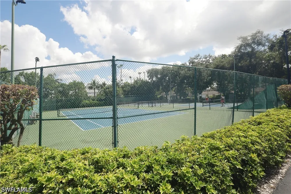 Lone Oak Boulevard Naples, FL 34109