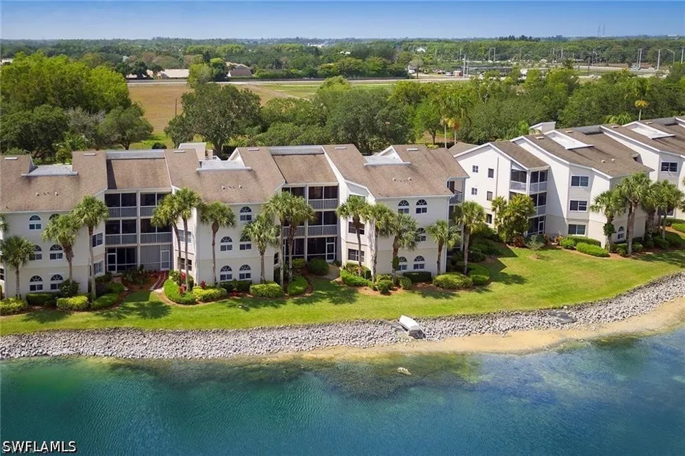 Citrus Lake Drive #E306 Naples, FL 34109