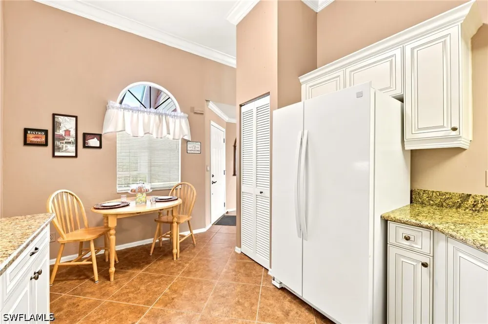 Citrus Lake Drive #E306 Naples, FL 34109