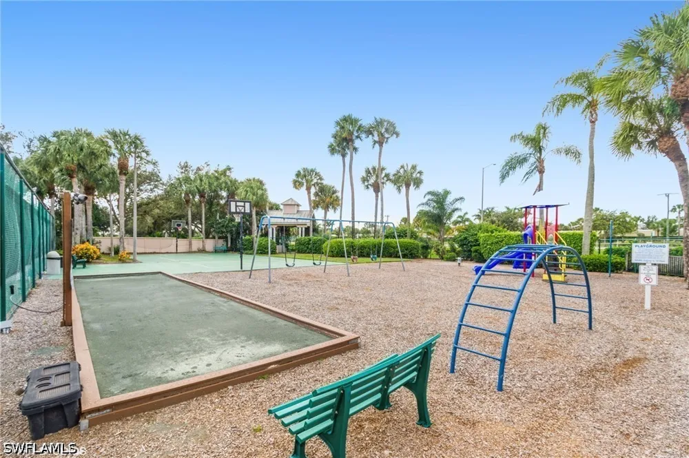 Citrus Lake Drive #E306 Naples, FL 34109