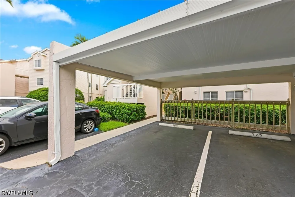 Citrus Lake Drive #E306 Naples, FL 34109