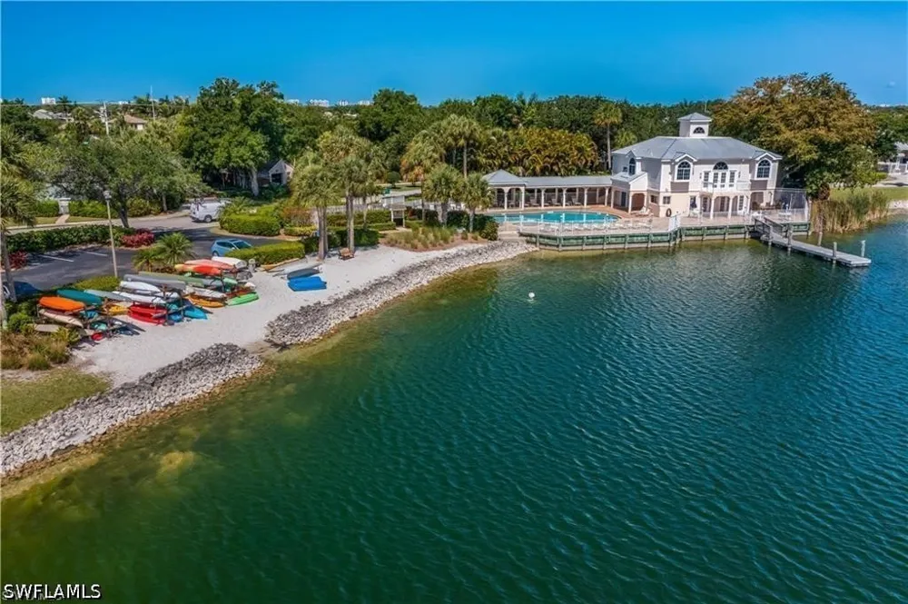 Citrus Lake Drive #E306 Naples, FL 34109