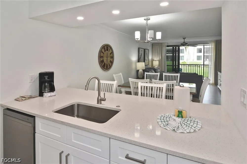 Middle Gulf Drive #105F Sanibel, FL 33957