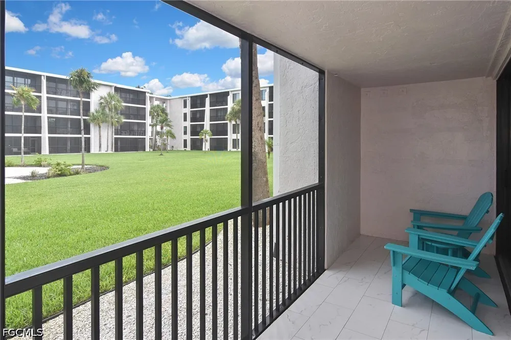 Middle Gulf Drive #105F Sanibel, FL 33957