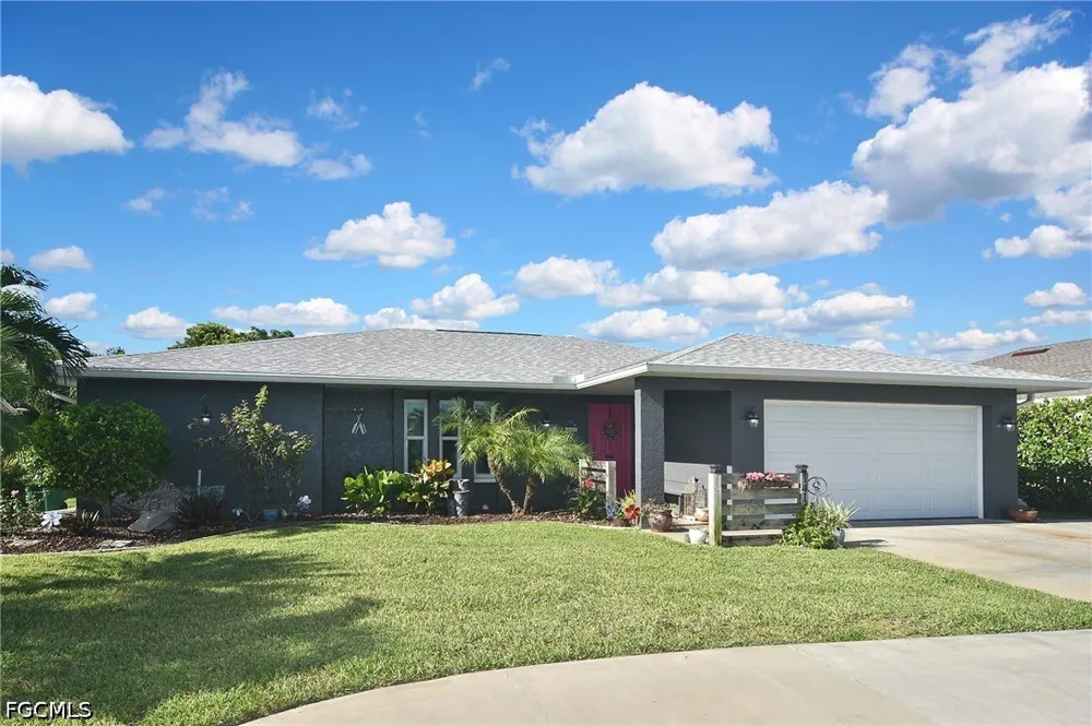 SE 18th Terrace Cape Coral, FL 33990