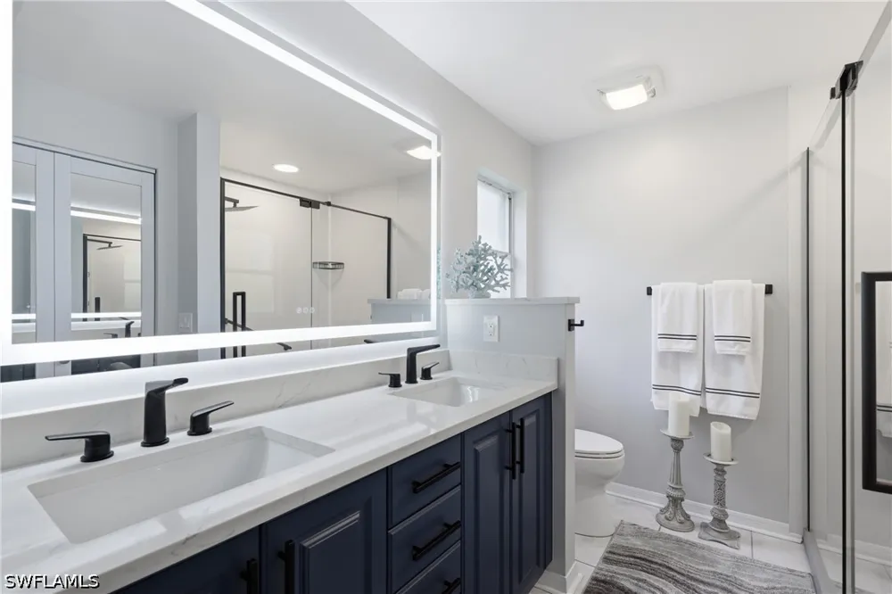 Royal Circle #1402 Naples, FL 34112