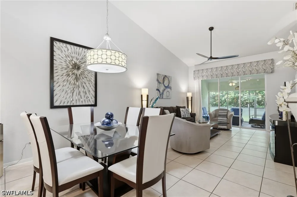 Royal Circle #1402 Naples, FL 34112