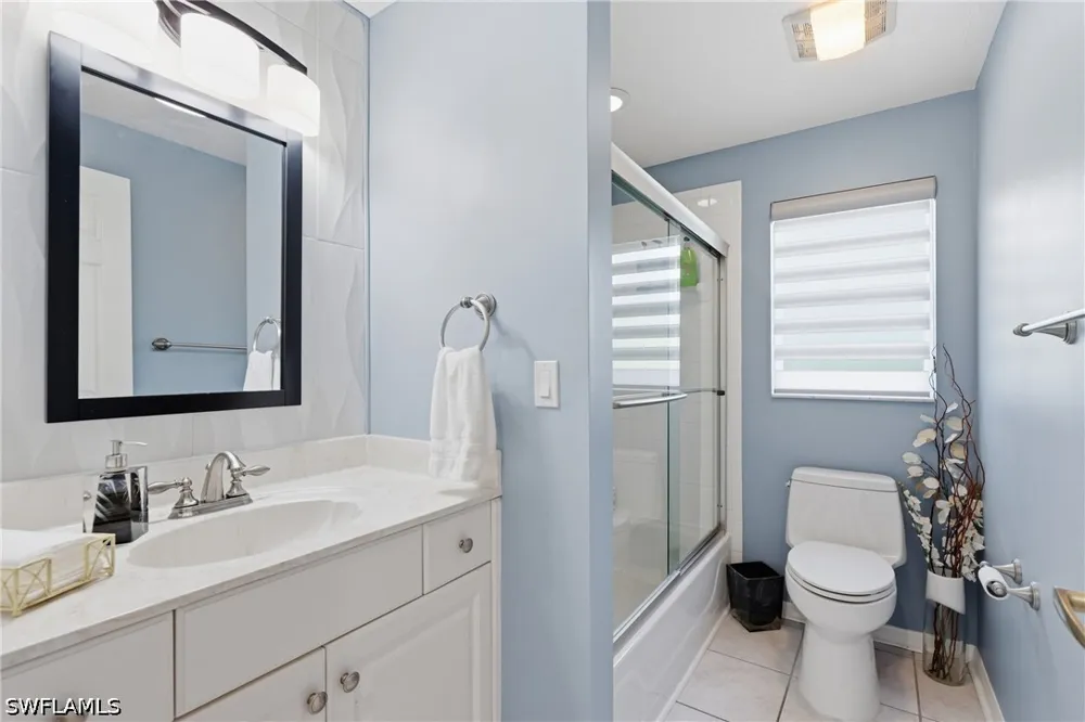 Royal Circle #1402 Naples, FL 34112