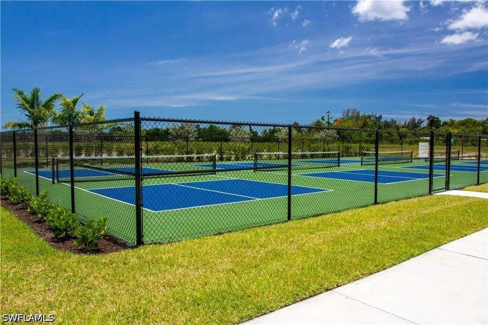 Indies Dr #101 Naples, FL 34114