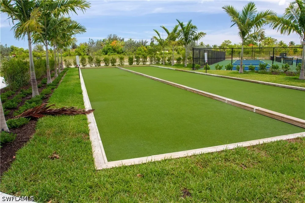 Indies Dr #101 Naples, FL 34114