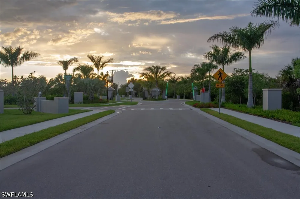 Indies Dr #101 Naples, FL 34114