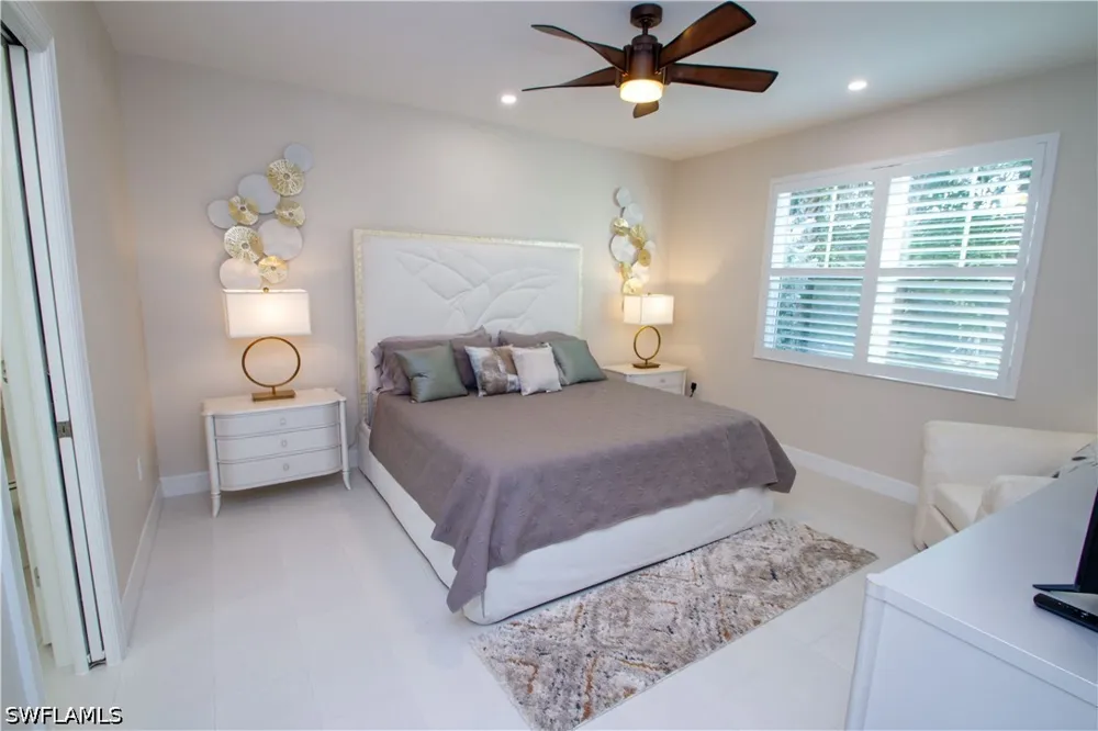 Indies Dr #101 Naples, FL 34114