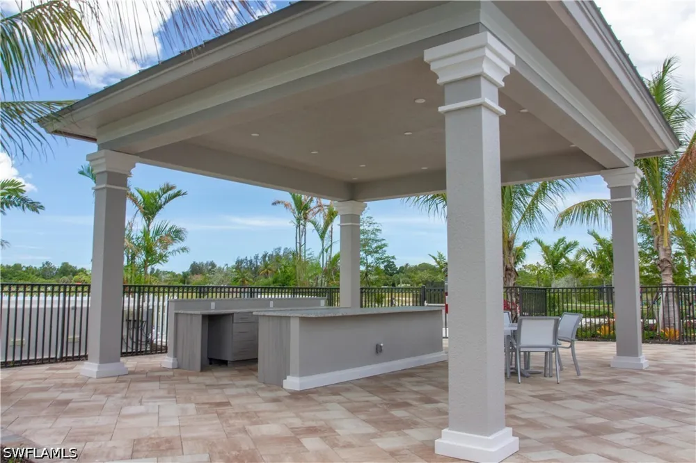 Indies Dr #101 Naples, FL 34114